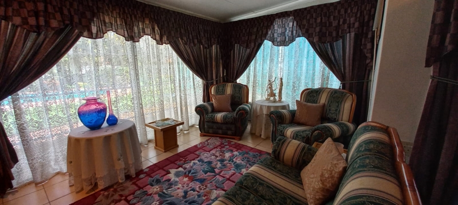 3 Bedroom Property for Sale in La Hoff North West